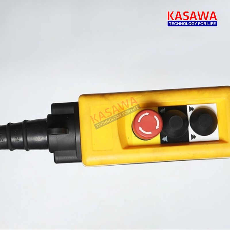 Tay bấm điều khiển có nút dừng khẩn
