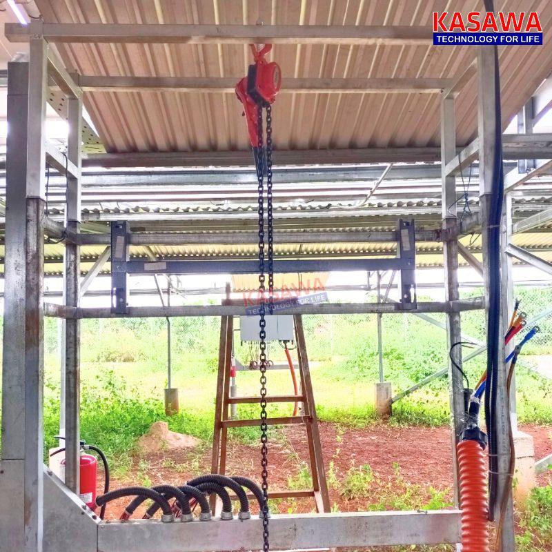Pa lăng xích 750kg được ứng dụng trong xây dựng 