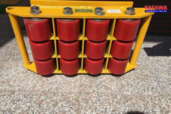 Bánh lăn được làm từ chất liệu nhựa PU chịu lực có độ bền cực kỳ cao
