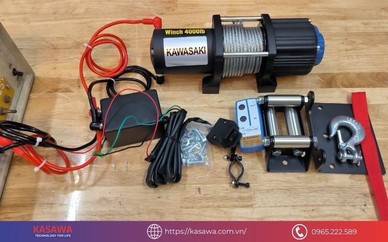Tời điện kéo xe 12v 4000lbs do Kasawa cung cấp