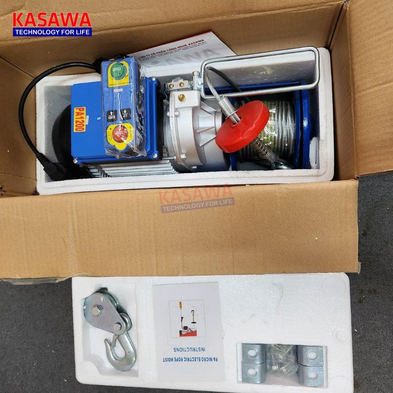 Chỉ nên nâng vật nặng có trọng lượng tối đa khoảng 70% so với tải trọng định mức của máy
