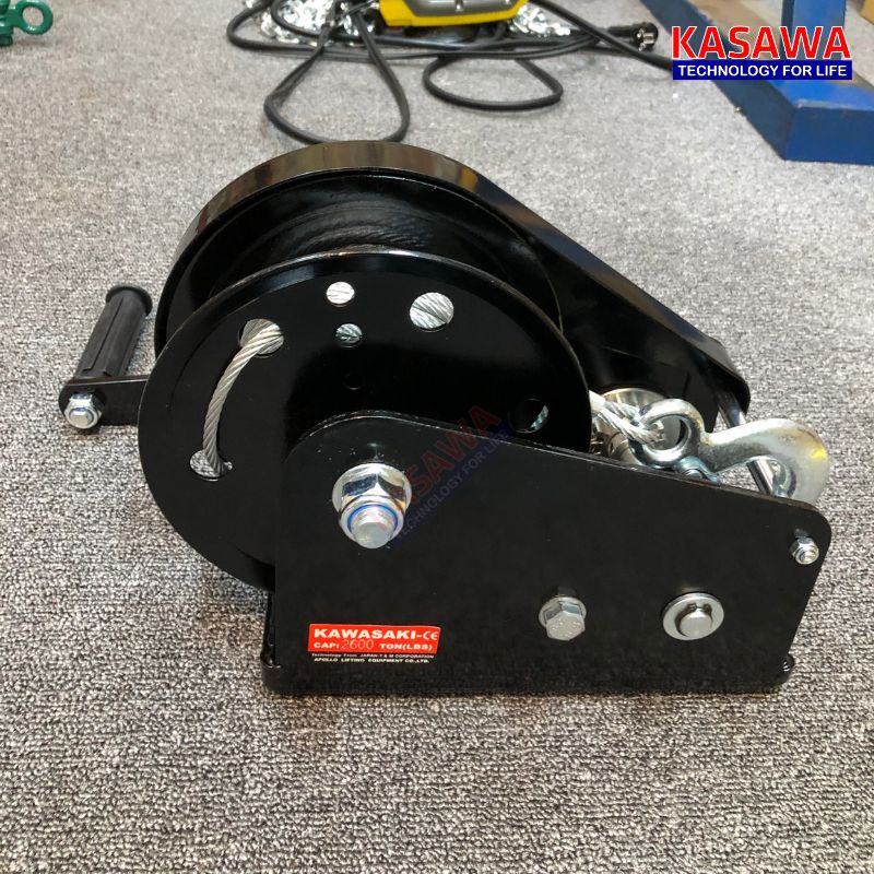 Tời quay tay 2600lbs Kawasaki cáp thép